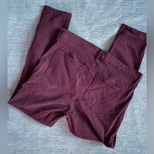 LOFT Wine Colored 5 Pocket Button Zip Fly Pant Size 10/30